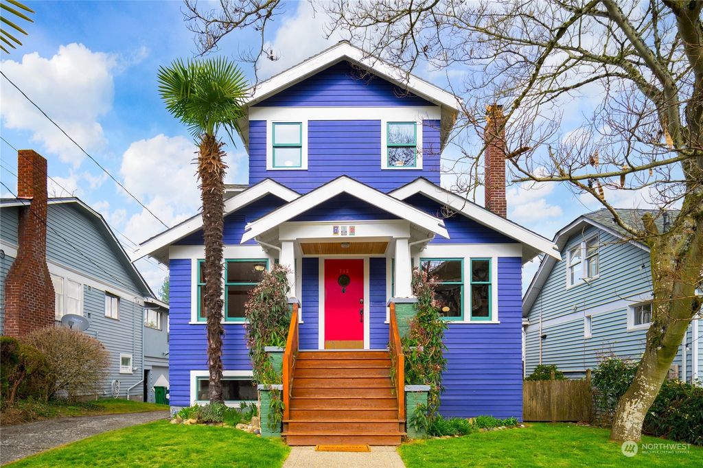 Photo of 712 N 62nd Street, Seattle, WA 98103 (MLS # 2204030)