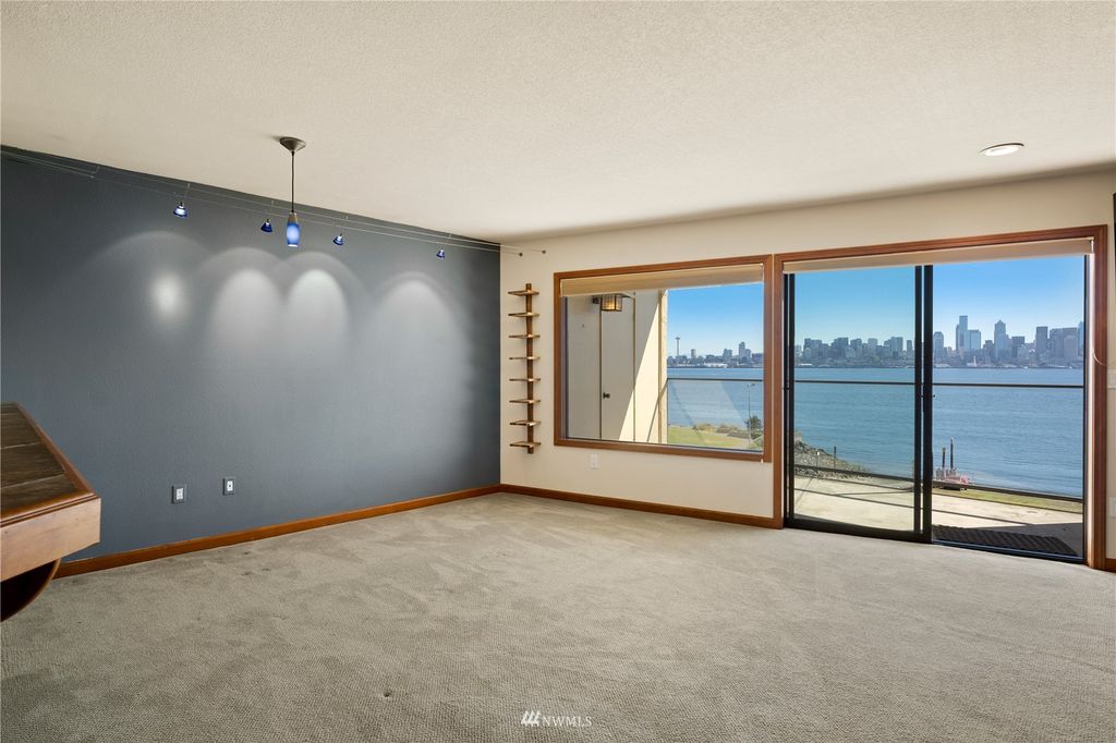 Photo of 1221 Harbor Avenue SW #405, Seattle, WA 98116 (MLS # 1951943)