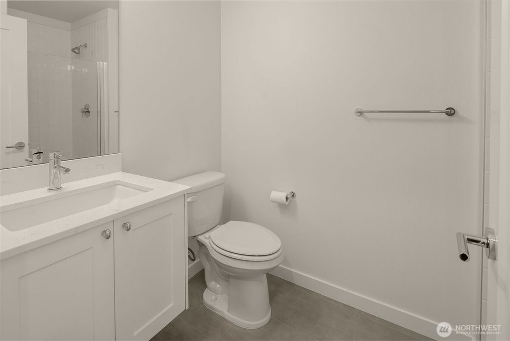 listing image 9369017326490329910