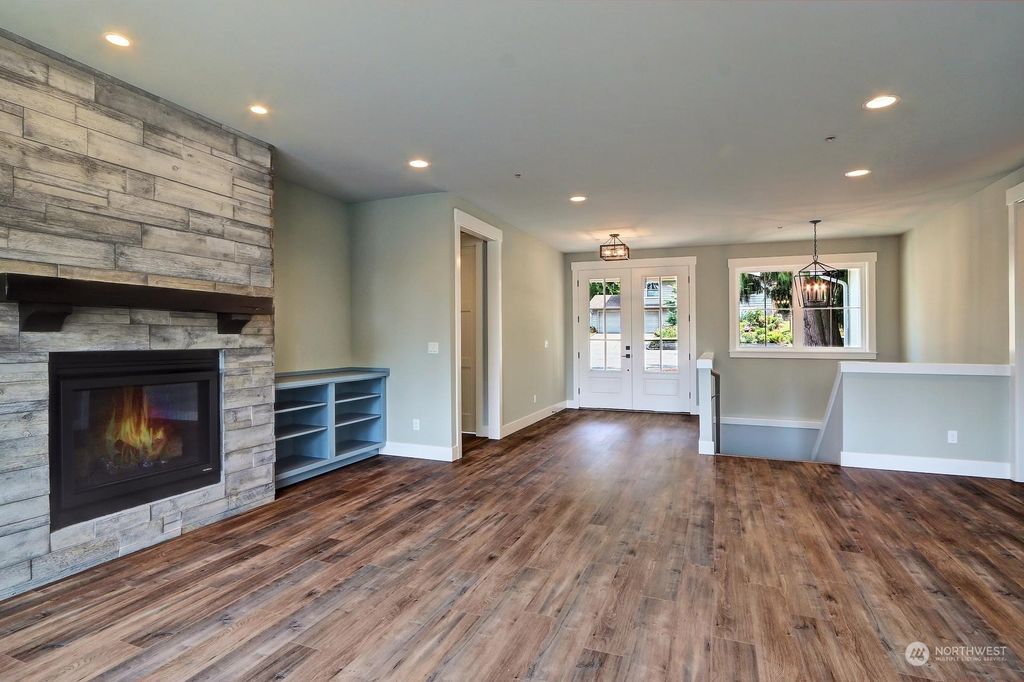 Photo of 21322 92nd Place W, Edmonds, WA 98020 (MLS # 2066448)