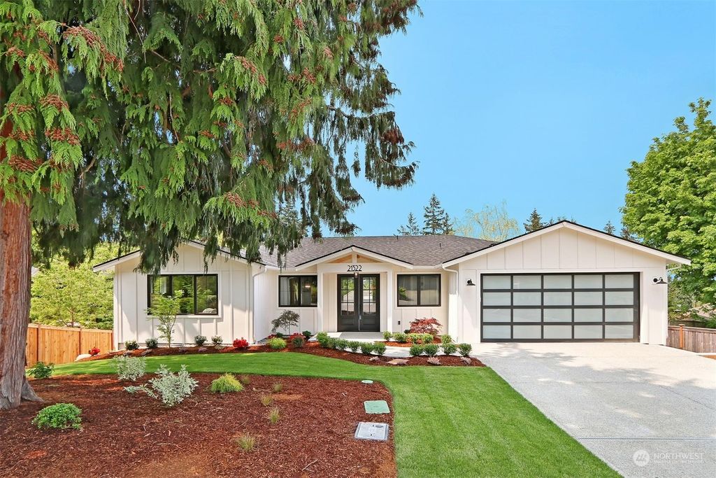 Photo of 21322 92nd Place W, Edmonds, WA 98020 (MLS # 2066448)
