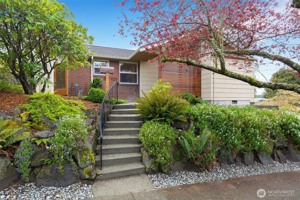 Photo of 103 N 75th Street, Seattle, WA 98103 (MLS # 2356492)