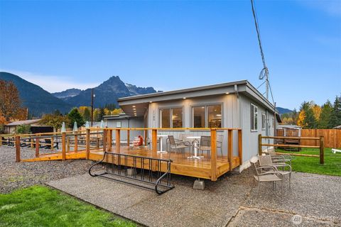 Photo of 1180 Cascade Street, Darrington, WA 98241 (MLS # 2441528)