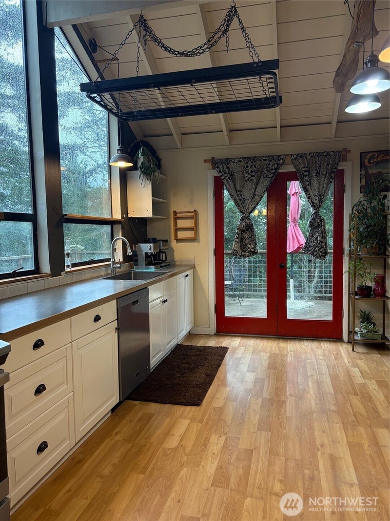 1193 Rosario Road