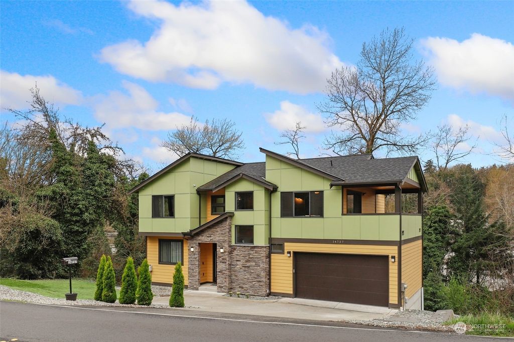 Photo of 14727 Macadam Road S, Tukwila, WA 98168 (MLS # 2051964)