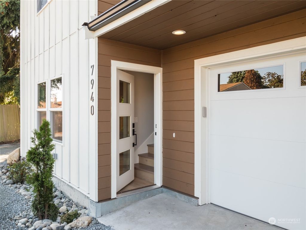 Photo of 7940 28th Avenue SW, Seattle, WA 98126 (MLS # 1998284)