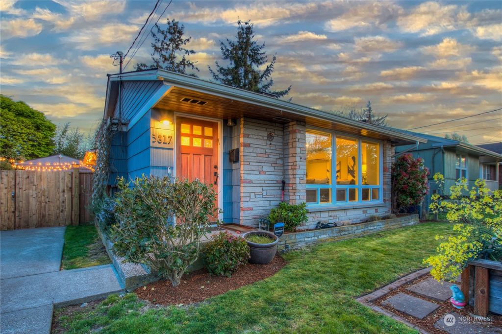 Photo of 3817 SW Kenyon Street, Seattle, WA 98126 (MLS # 2225186)
