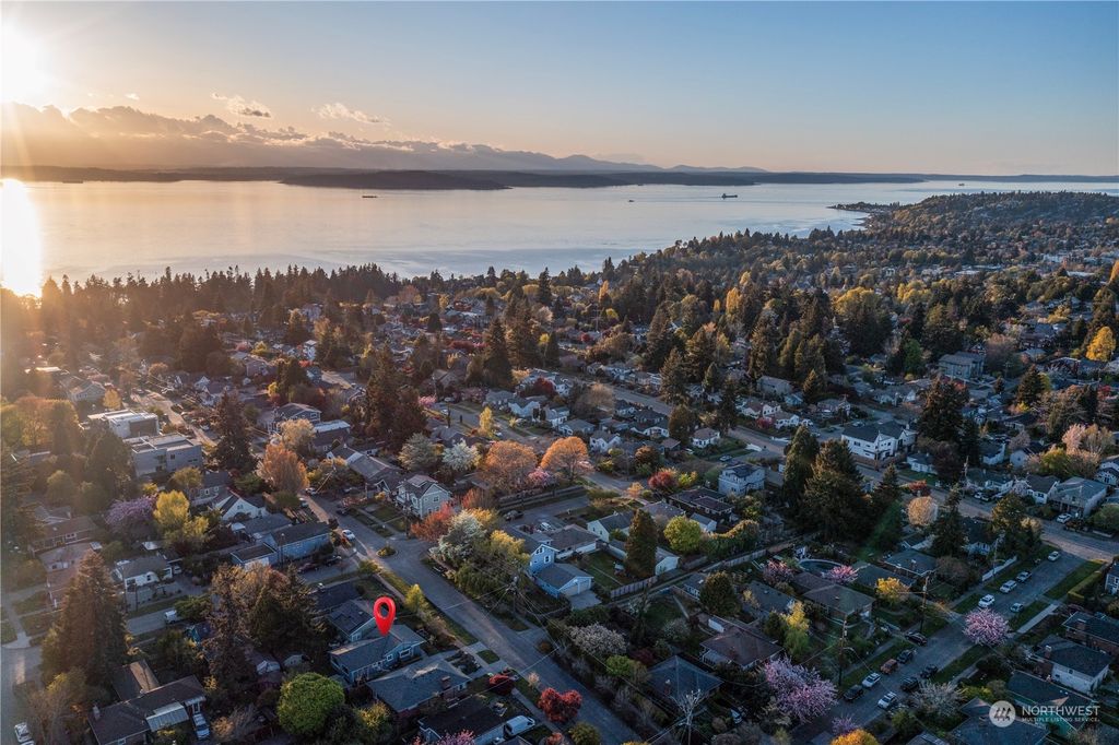 Photo of 3817 SW Kenyon Street, Seattle, WA 98126 (MLS # 2225186)