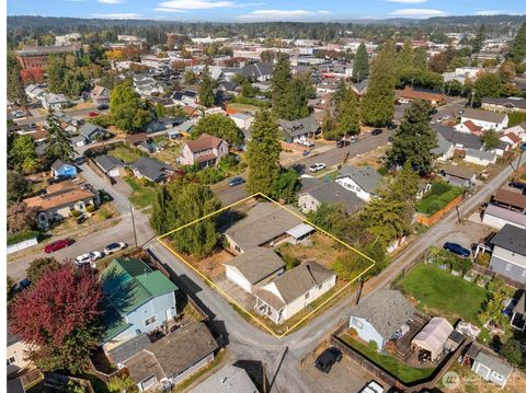 Photo of 343 4th Street SE, Puyallup, WA 98372 (MLS # 2441992)