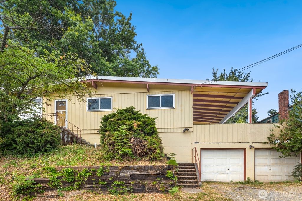 Photo of 9671 41st Avenue S, Seattle, WA 98118 (MLS # 2416599)