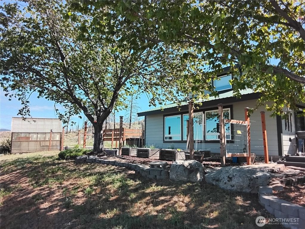 Photo of 30 Tamarack Trail, Oroville, WA 98844 (MLS # 2506542)