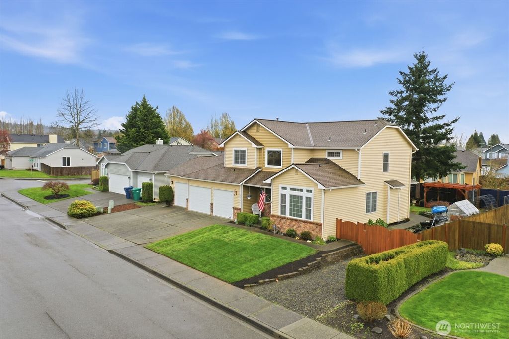 Photo of 5514 67th Street NE, Marysville, WA 98270 (MLS # 2495819)