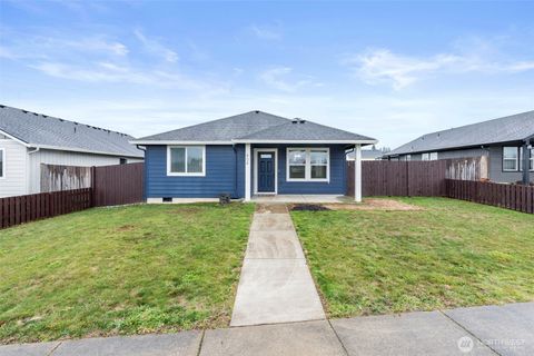 Photo of 404 Herren Avenue, Winlock, WA 98596 (MLS # 2455677)