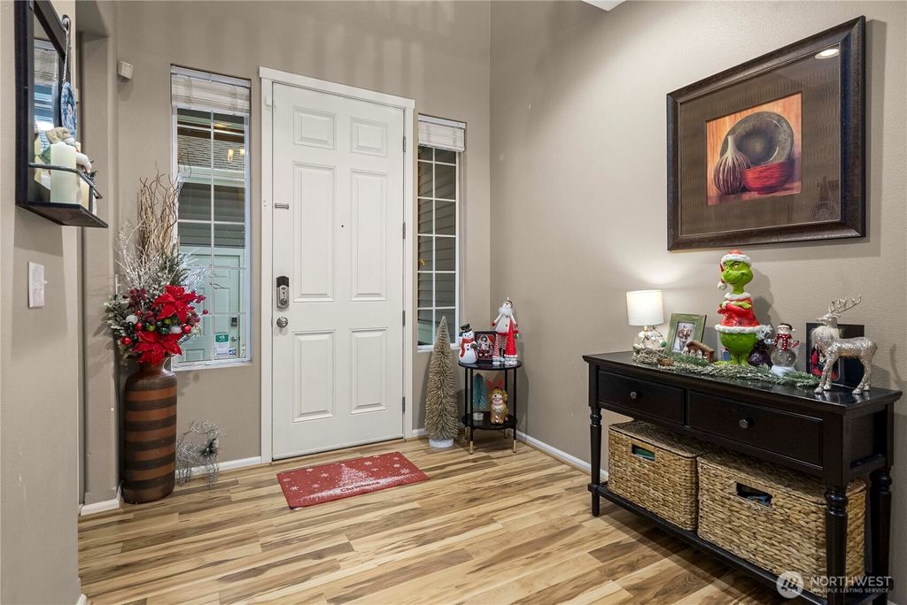 Photo of 6718 Montevista Drive SE, Auburn, WA 98092 (MLS # 2457688)