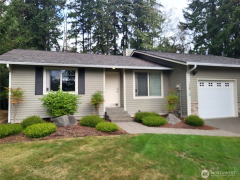 Photo of 13912 37th Street Ct NW, Gig Harbor, WA 98332 (MLS # 2575942)