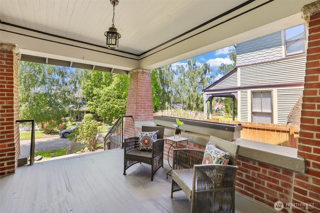 Photo of 1529 N Prospect Street, Tacoma, WA 98406 (MLS # 2526664)
