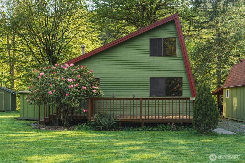 Photo of 8216 Rose Valley Road, Kelso, WA 98626 (MLS # 2520437)