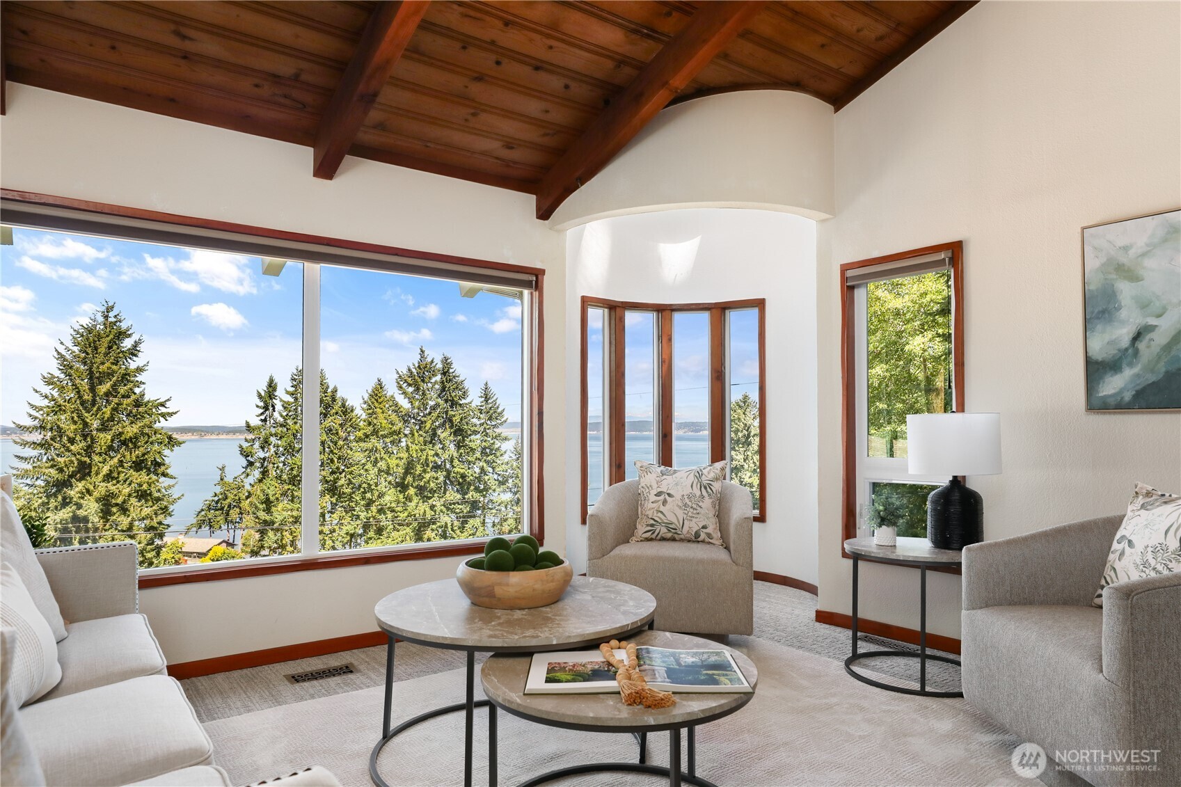 305 Alta Vista Avenue
