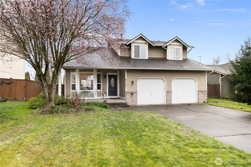 Photo of 6704 179th Street Ct E, Puyallup, WA 98375 (MLS # 2591458)