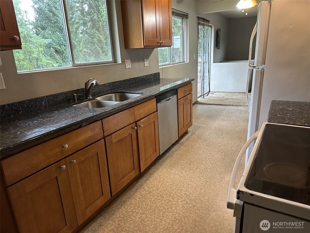 Photo of 39845 SE Spruce St St, Snoqualmie, WA 98065 (MLS # 2431874)