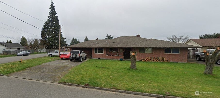 Photo of 4803 College Avenue, Everett, WA 98203 (MLS # 2554706)