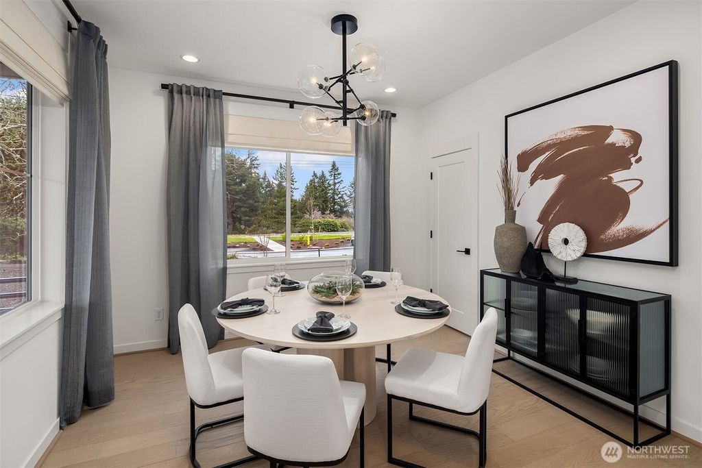 Photo of 11184 (HS 26) NE 134th Court NE, Redmond, WA 98052 (MLS # 2412561)