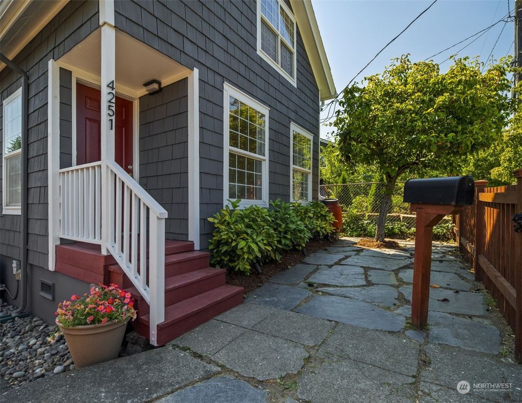 Photo of 4251 S Juneau \ Street, Seattle, WA 98118 (MLS # 2278742)