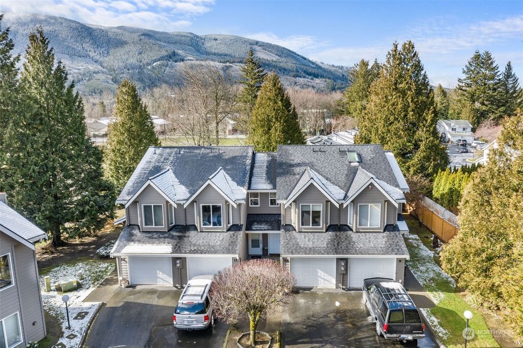 Photo of 321 SE Orchard Drive #11, North Bend, WA 98045 (MLS # 2036751)