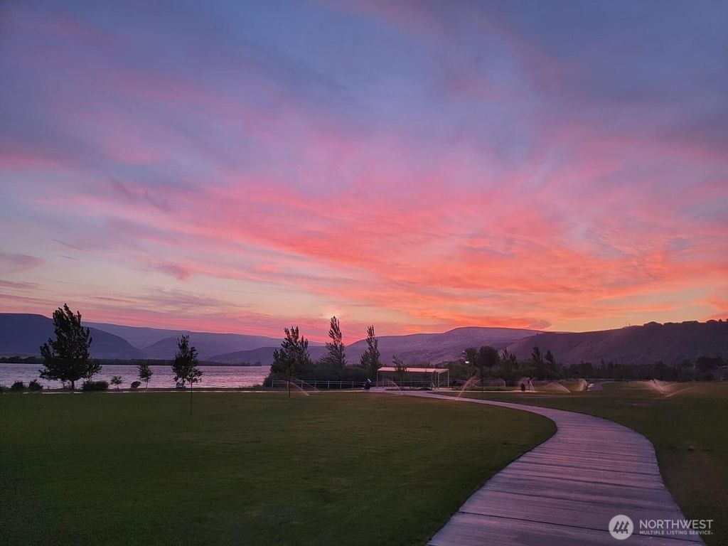 Photo of 23325 Sunserra Loop NW #A44, Quincy, WA 98448 (MLS # 2480749)