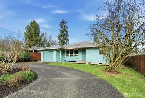 Photo of 29 105th Street SE, Everett, WA 98208 (MLS # 2468145)