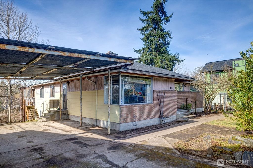 Photo of 8637 24th Avenue SW, Seattle, WA 98106 (MLS # 2472231)