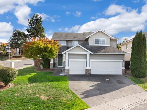 Photo of 1402 63rd Court SE, Auburn, WA 98092 (MLS # 2443144)