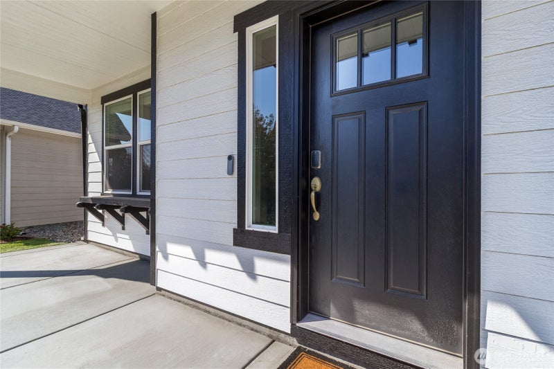 2220 Leonard Drive