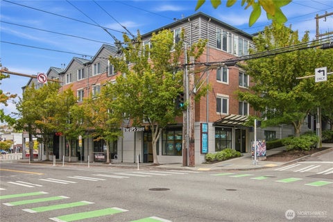 Photo of 701 1st Avenue N #204, Seattle, WA 98109 (MLS # 2589511)