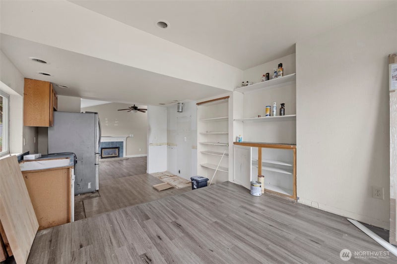 929 Pecks Drive