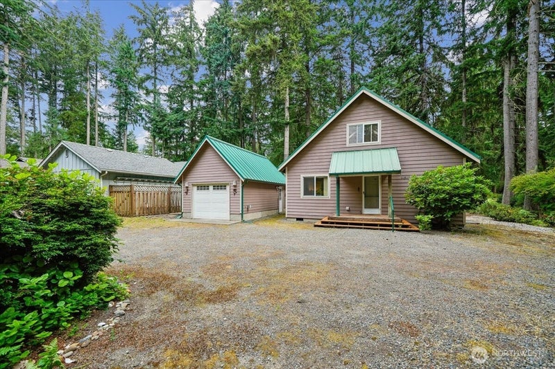 11319 Country Club Drive