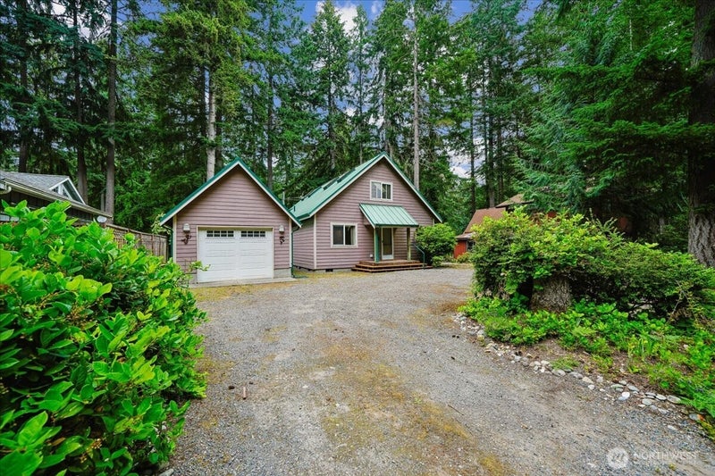 11319 Country Club Drive