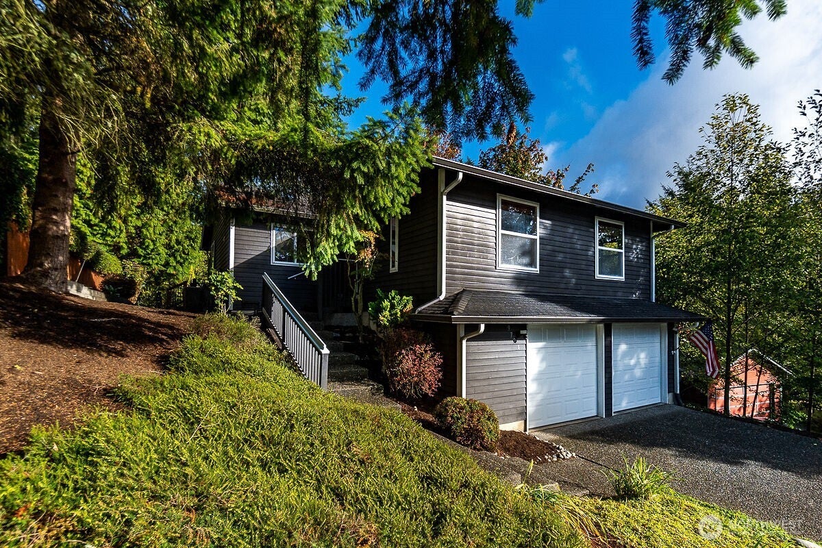 9724 NE 141st Court