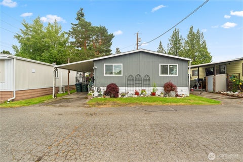 Photo of 2400 Donovan Avenue #3, Bellingham, WA 98225 (MLS # 2566368)