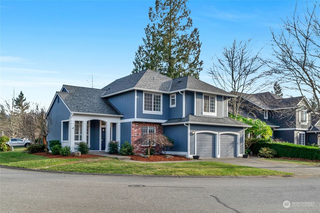 Photo of 410 SE 9th Street, North Bend, WA 98045 (MLS # 2181030)