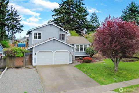 Photo of 9446 Summerfield Loop SE, Olympia, WA 98513 (MLS # 2504867)