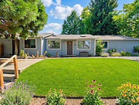 Photo of 201 E 36th Street, Tacoma, WA 98404 (MLS # 2486690)