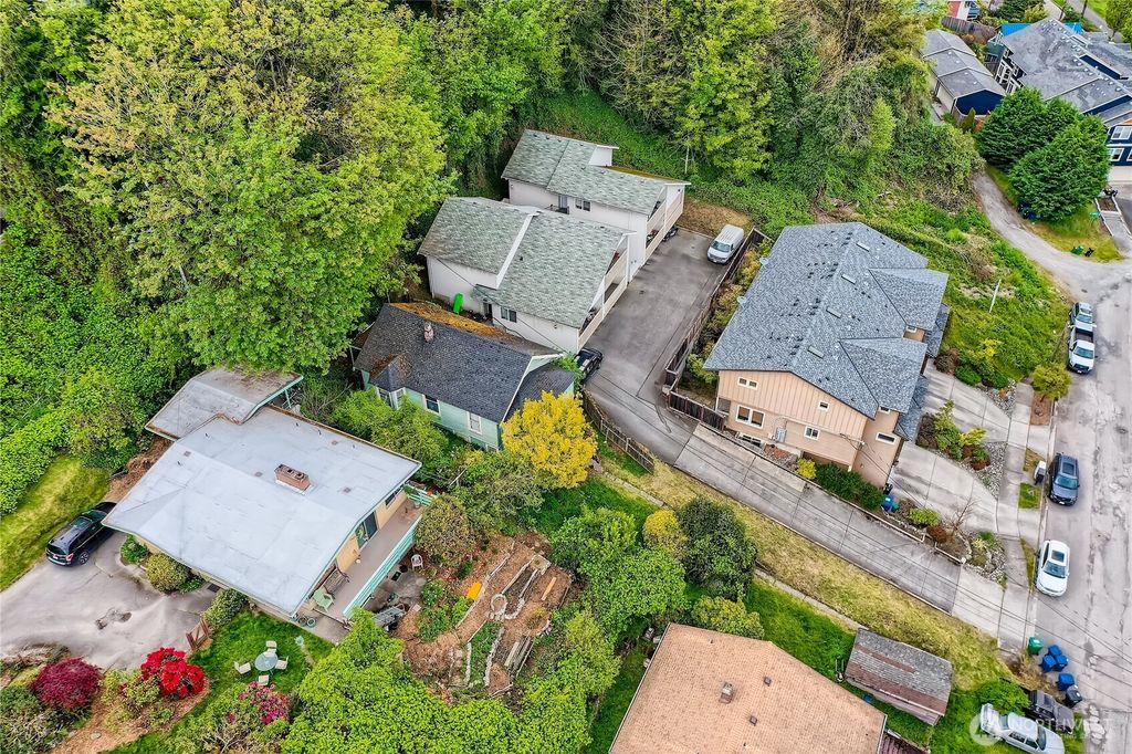 Photo of 1321 16th Avenue S, Seattle, WA 98144 (MLS # 2346196)