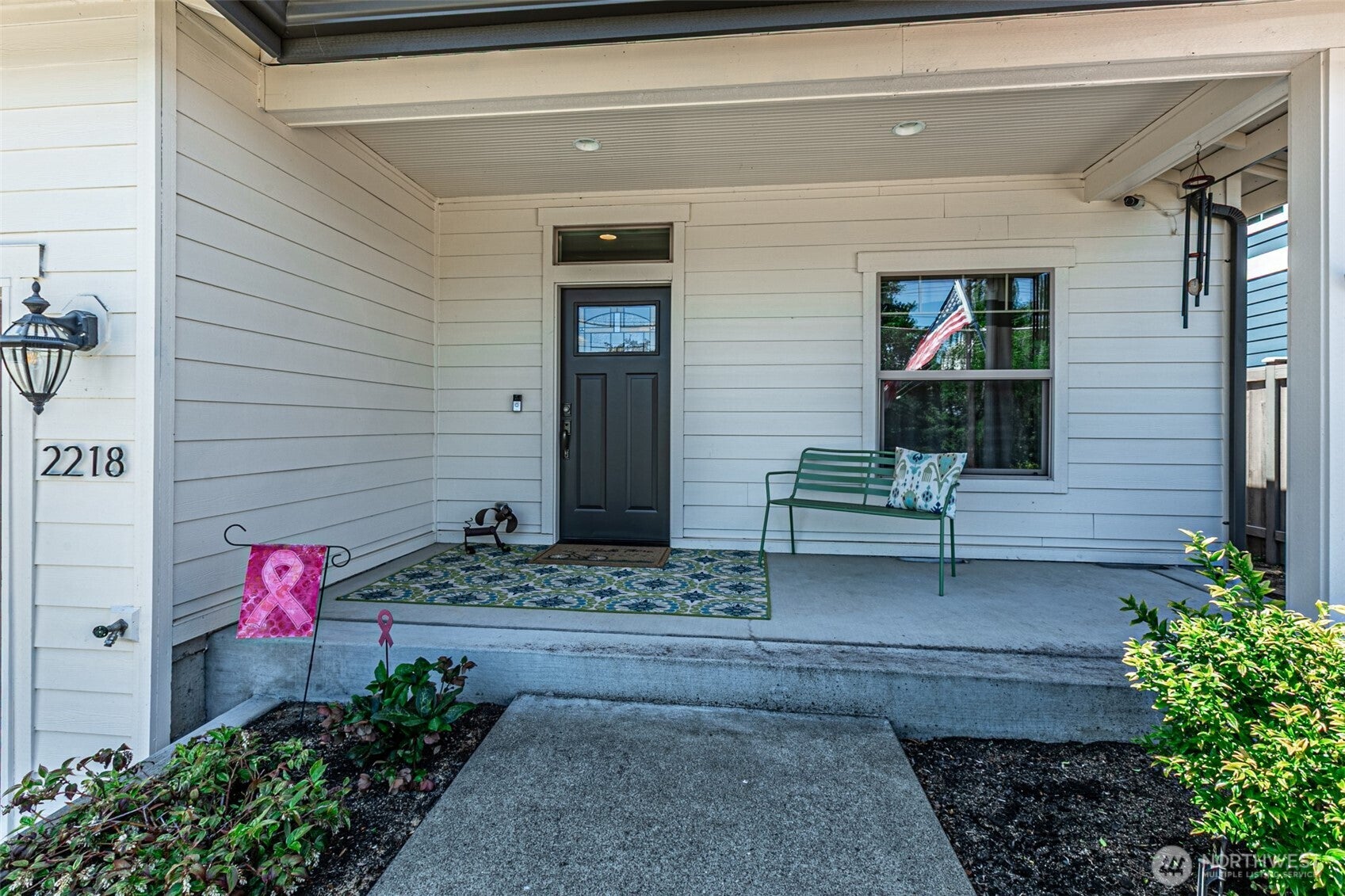 2218 N Huson