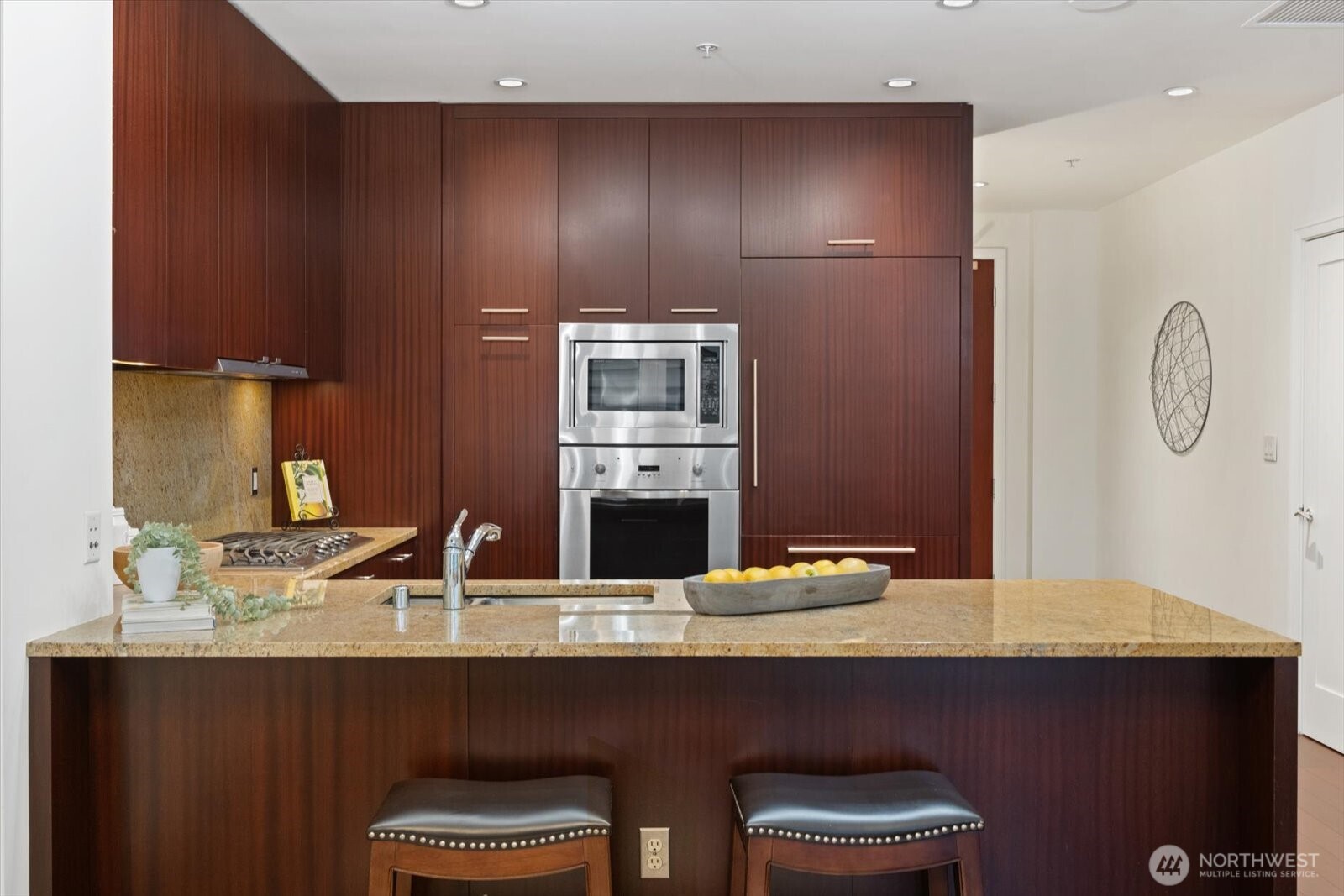 500 106th Avenue NE 505