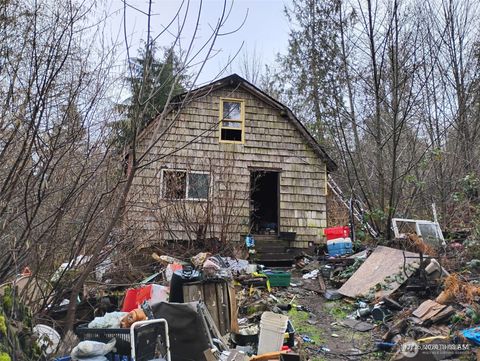 611 E Daniels Road Shelton WA 98584