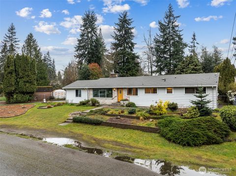 Photo of 18930 66th Place W, Lynnwood, WA 98036 (MLS # 2497087)