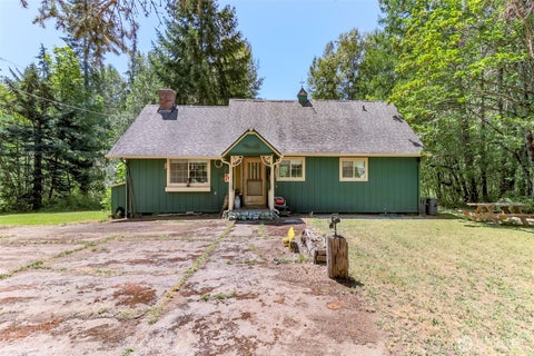 Photo of 20815 Sate Route 706 E, Elbe, WA 98330 (MLS # 2562803)