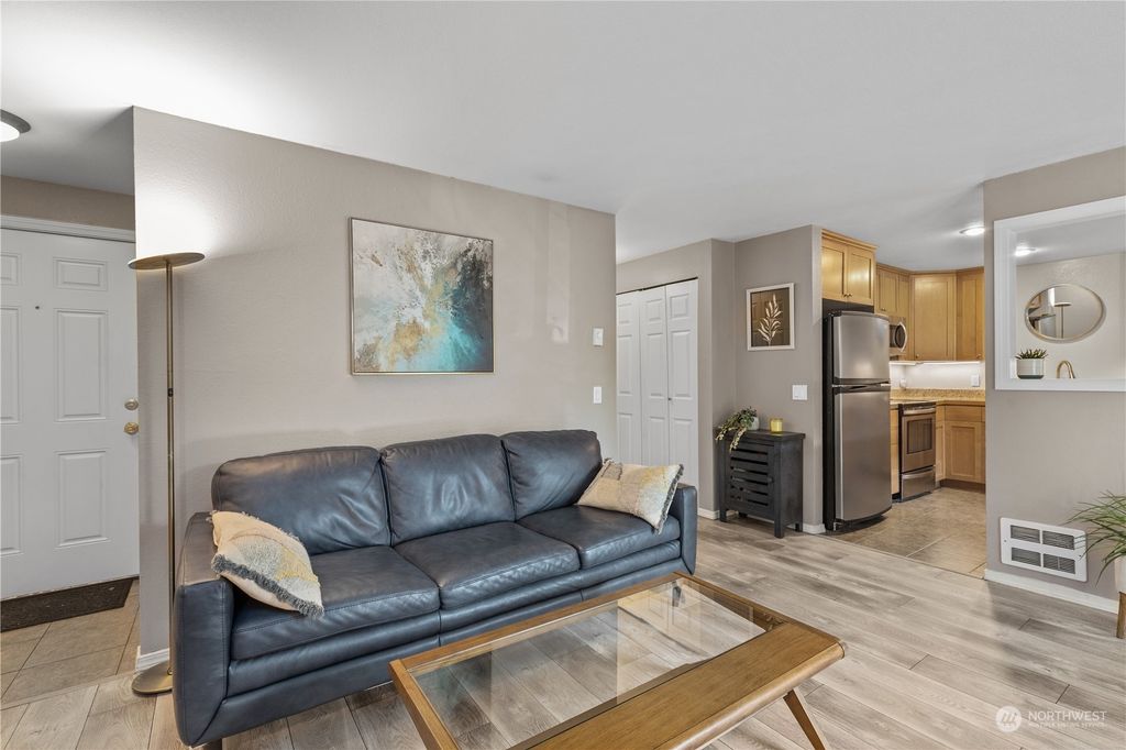 Photo of 2721 NE 195th Street #7, Lake Forest Park, WA 98155 (MLS # 2036317)