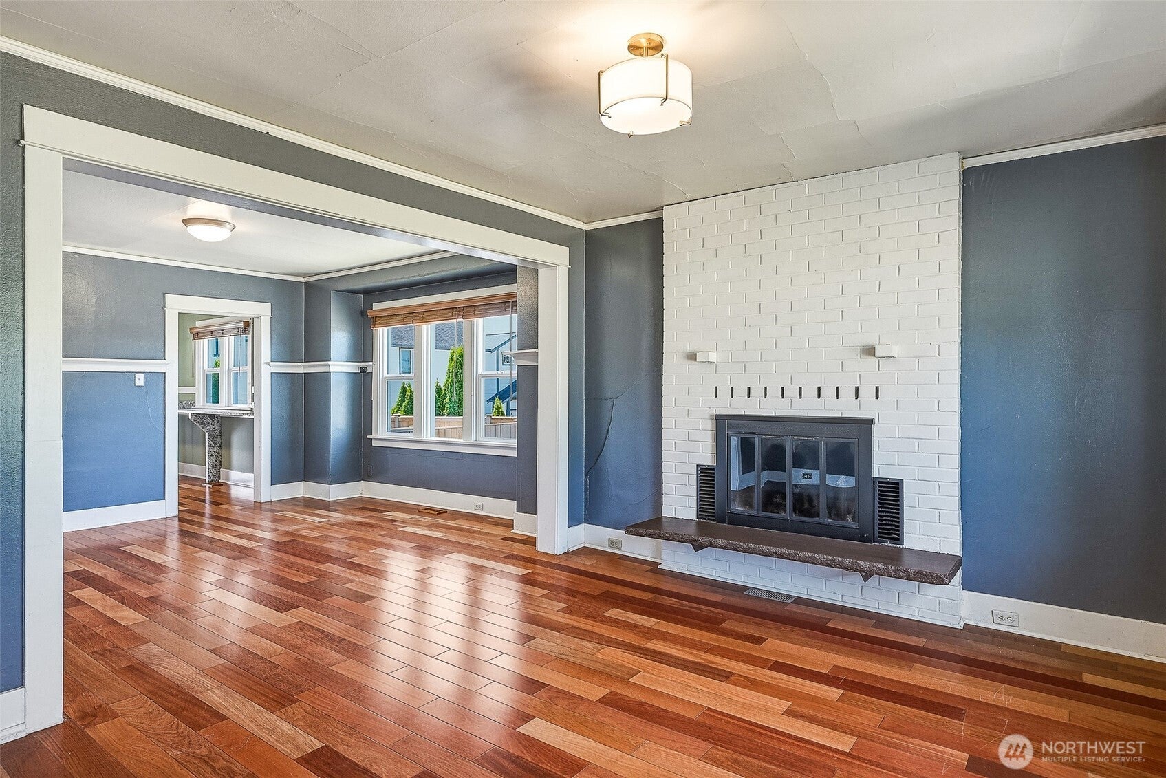 1711 Emerald Street
